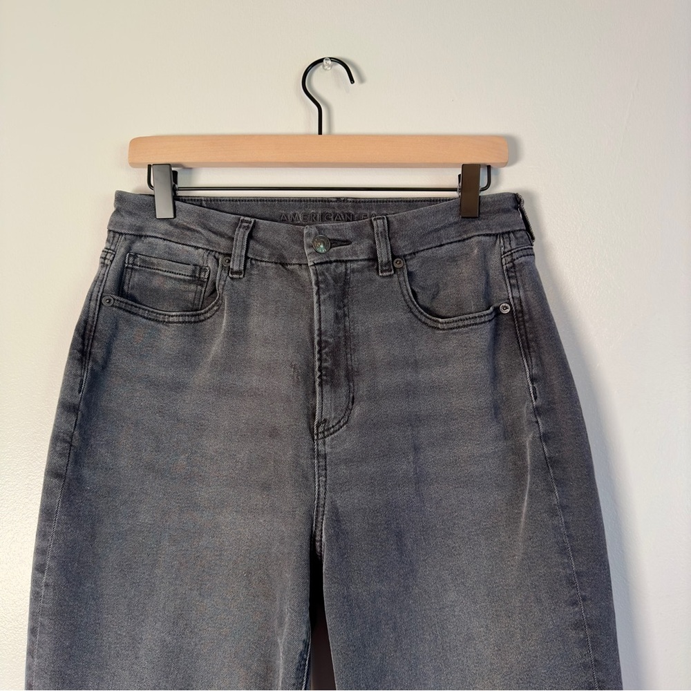 American Eagle Curvy High Rise Stretch Mom Jean